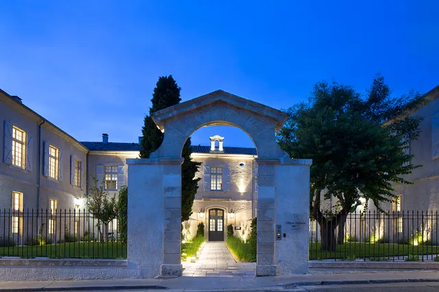 Hôtel Collège des Doctrinaires****