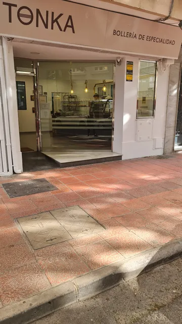 TONKA Bollería de Especialidad