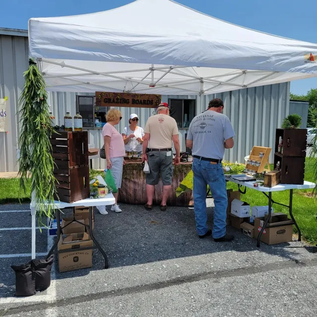 The Nest Vintage and More