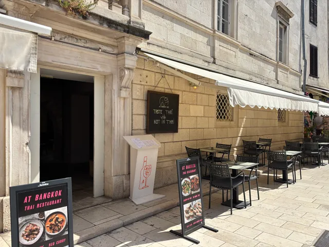 AT BANGKOK Thai Restaurant Zadar