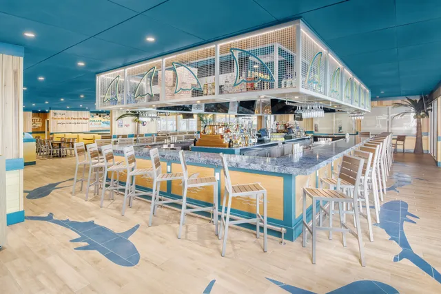 LandShark Bar & Grill - Cape Cod