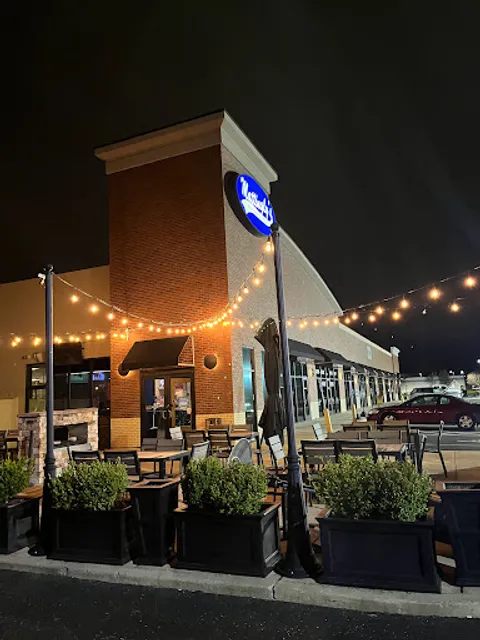 Mattingly's Sports Bar & Grill