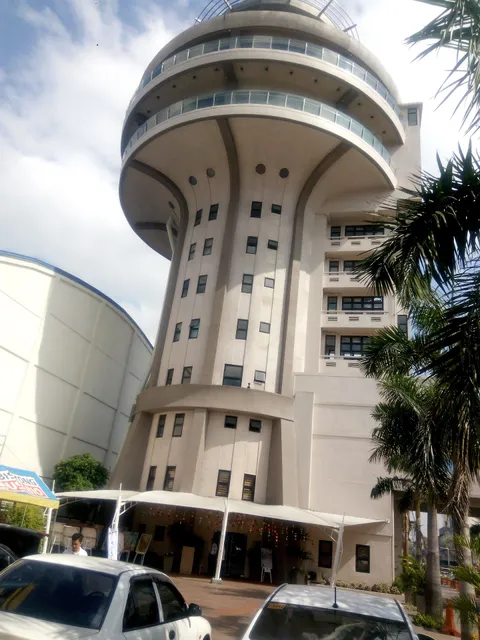 Pasig Revolving Restaurant