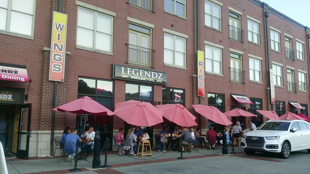 Legendz Sports Bar and Grill