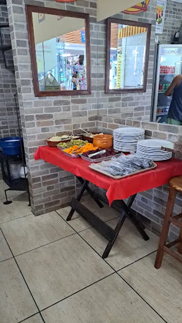 Dinno's Lanches e Refeições