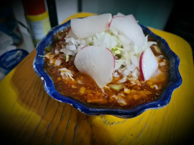 "Pozolería Don Chucho"