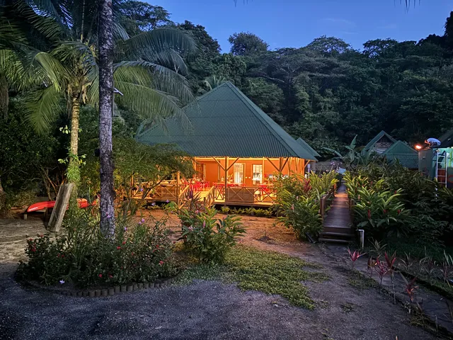 Jenené Lodge | Vista al mar y Ballenas