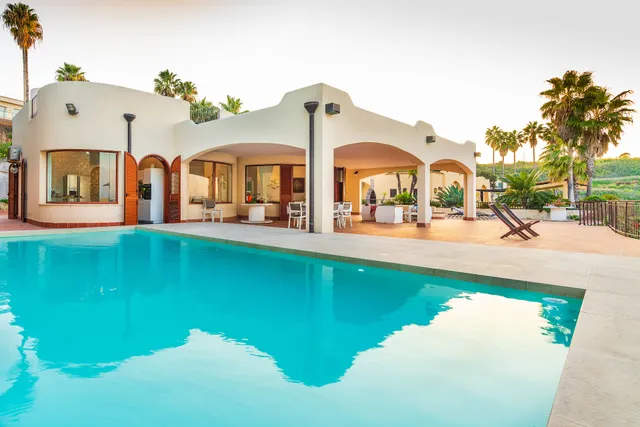 Villa Baia del Riccio