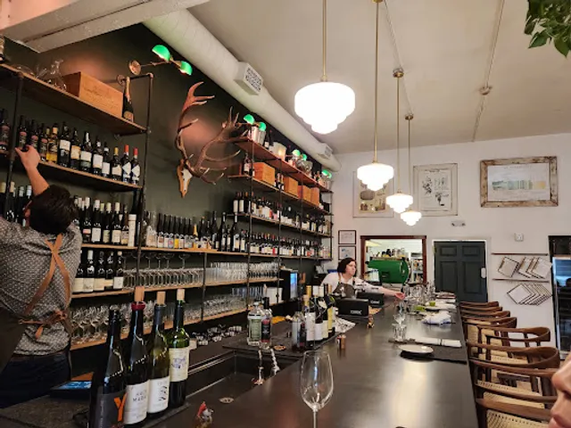 Kabinett Wine Bar + Dining