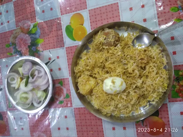 Raj Hotel & Restaurant