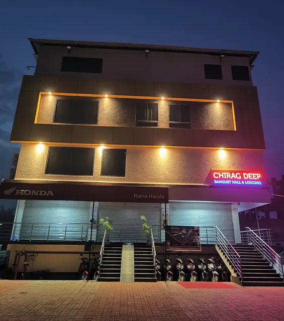 Chirag Deep Lodge