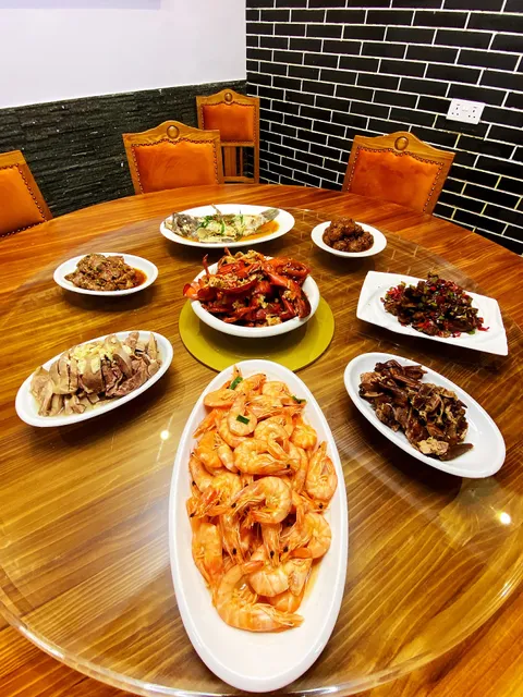 Homey Chinese Restaurant