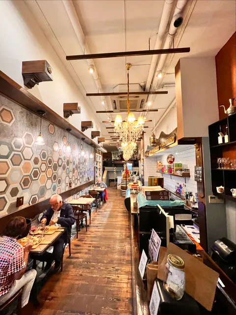 La Prosciutteria di Sotto Pinsa Romana