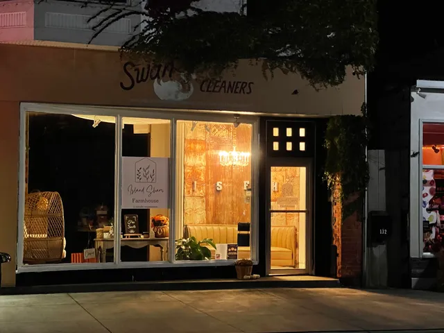 Island Sham Farmhouse