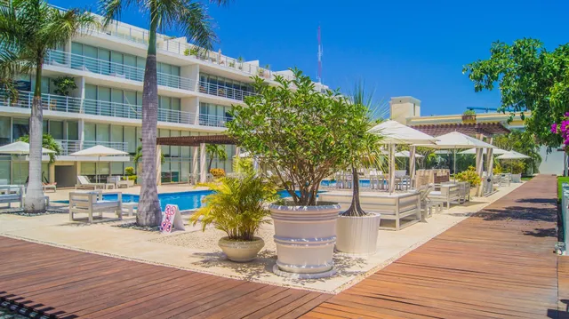 Luxury Condos at Magia