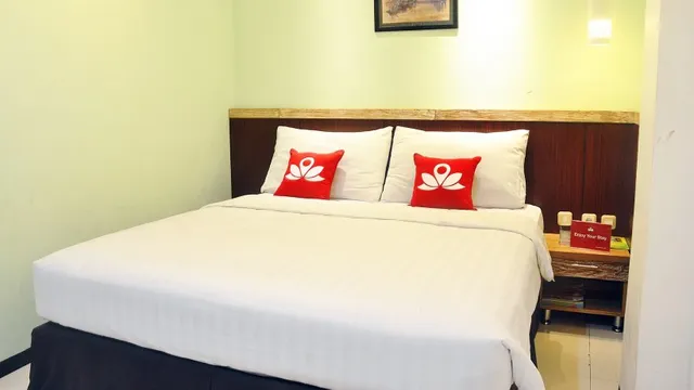 ZEN Rooms Kalimas KH Mas Mansyur