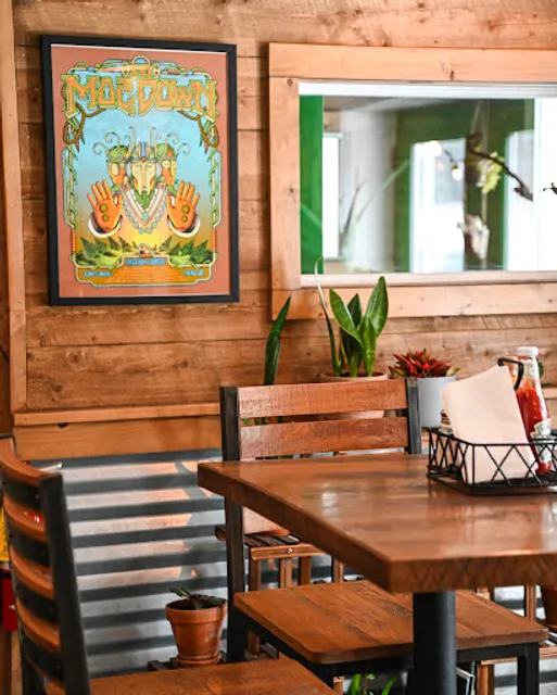 Shakedown Street BBQ & Grill