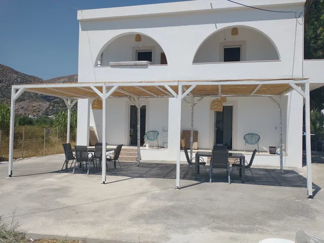 Mini Villas Avra