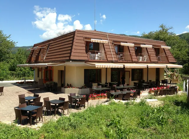 Pension Valea Lupului