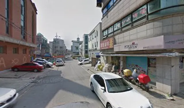 네네치킨 호매실점