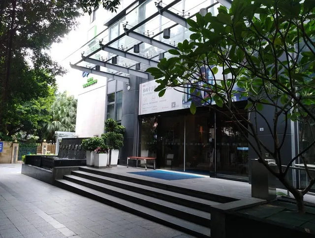 Holiday Inn Exp Luohu Shenzhen