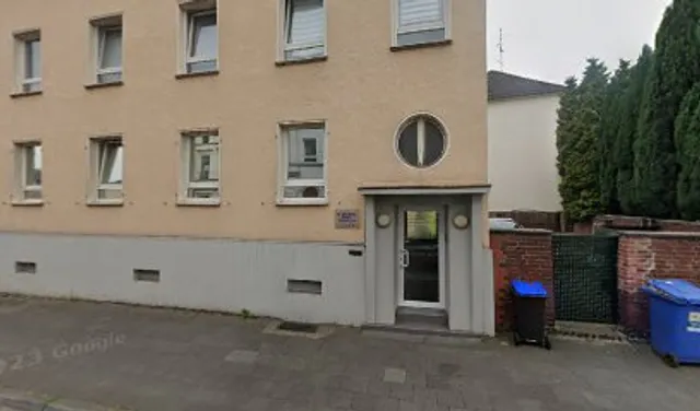 Erzbergerstraße 124