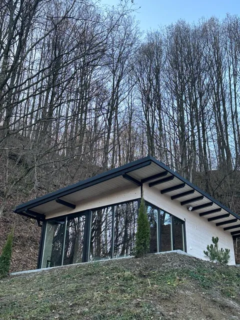 Cabanele din Valea Ursului