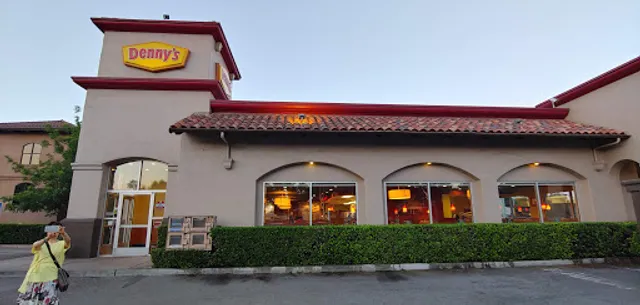 Denny's