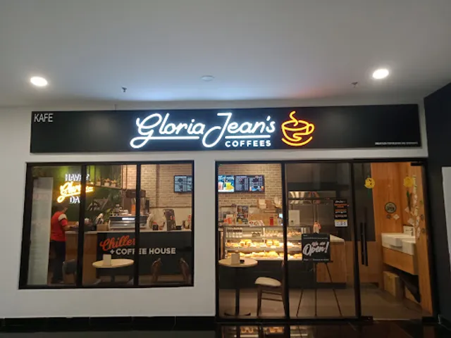 Gloria Jeans Coffee Hospital Sultan Abdul Aziz Shah, UPM (HSAAS)