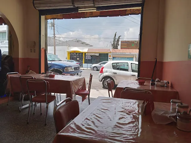 Cocina Económica La Pimienta II