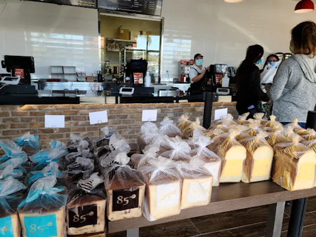 85°C Bakery Cafe - Torrance