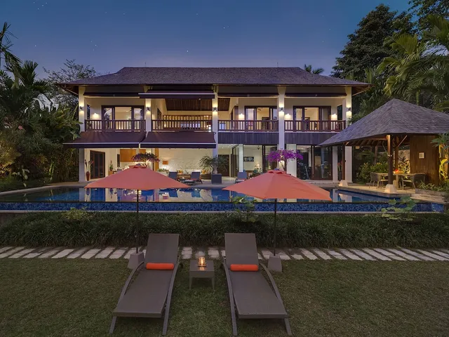 Kutus Kutus Shinta Dewi Villa