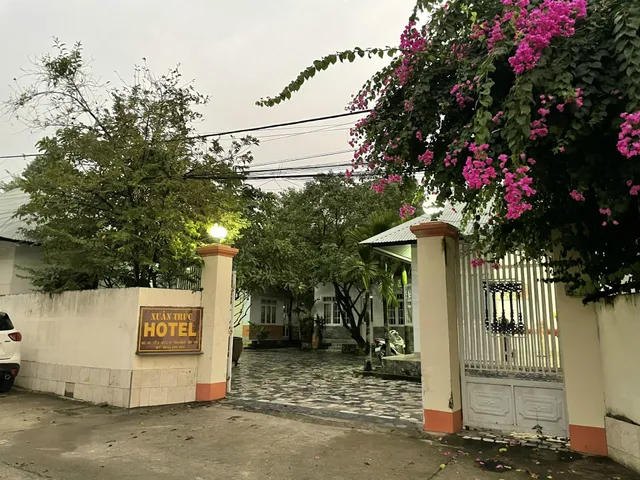 Khách sạn Xuân Trúc