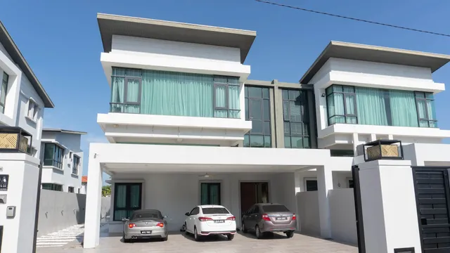 Cheekaaboo Playhouse