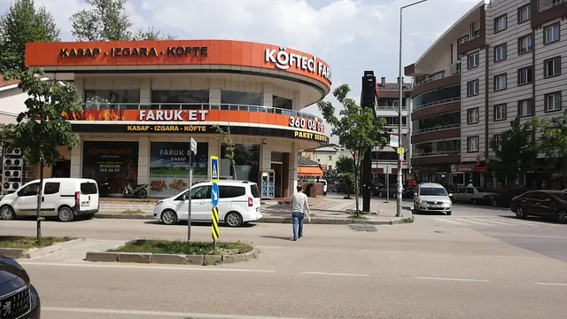 Faruk KÖFTE Et Izgara