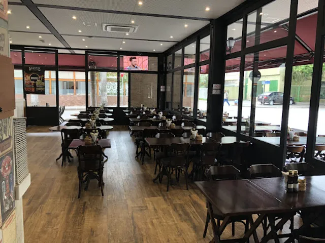 Mayer Bar & Restaurante