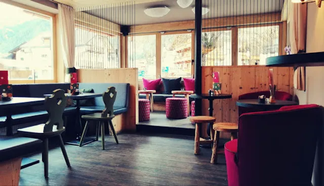 Rosalpina coffee, drinks & more