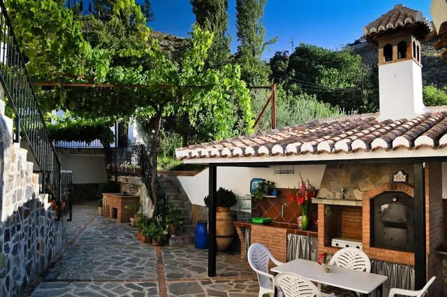 Las Huertas de Roque, Monachil. Pomegranate.