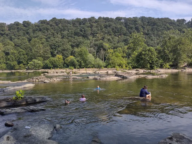 River Access Parking Lot