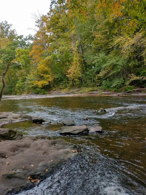 Scantic River State Park, Powder Hollow Block