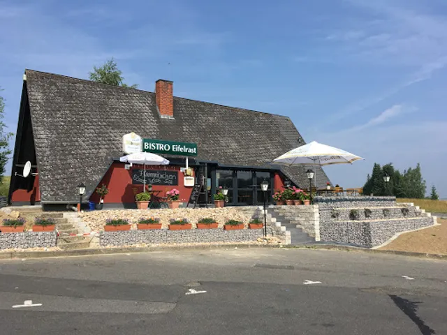 Eifelrast am Nürburgring