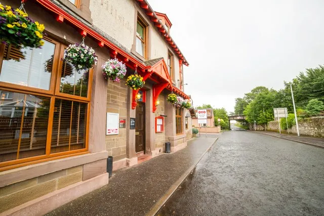 OYO The Hillside Hotel