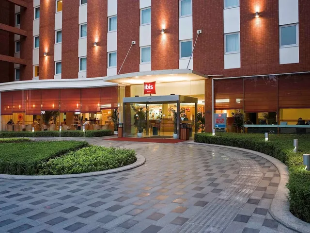 Ibis Chengdu Yongfeng Hotel