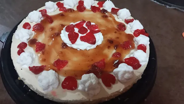 PANADERIA Y REPOSTERIA "LA ELENITA"