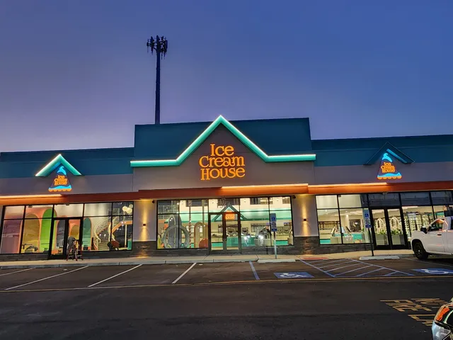 Ice Cream House Lakewood
