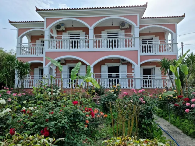 George - Sofia Apartman