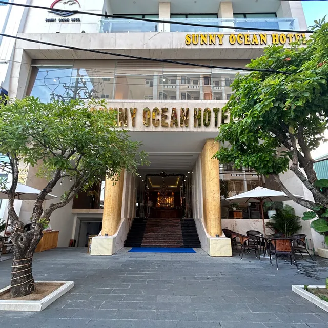 Sunny Ocean Hotel & Spa