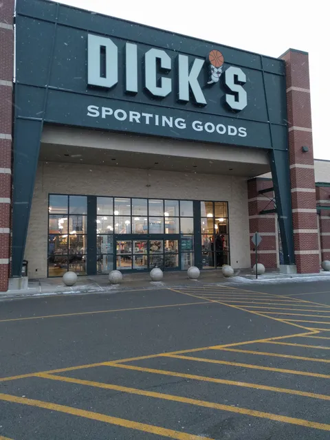 DICK'S Sporting Goods