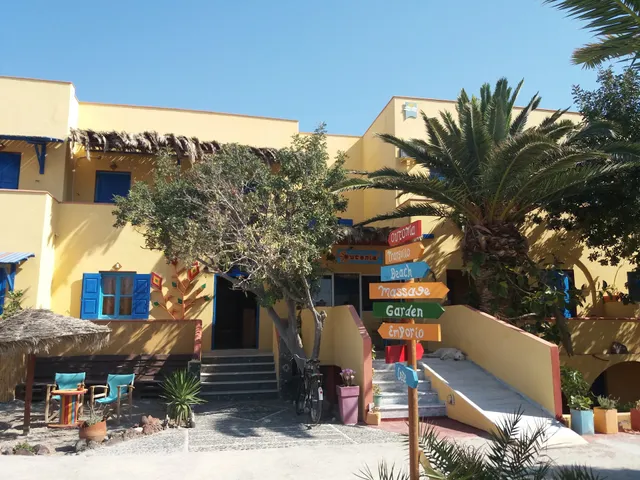 Utopia Hostel Santorini