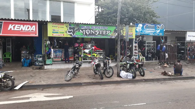 Moto Repuestos Monster